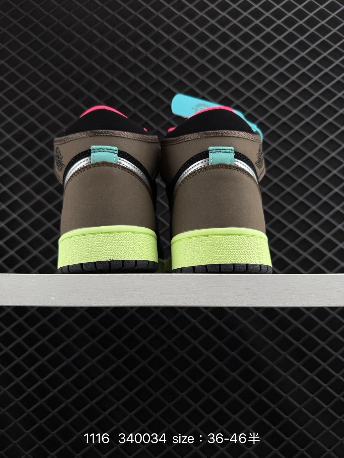 Nike AIR JORDAN 1 RETRO HIGH